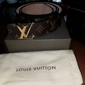 AUTHENTIC Louis Vuitton Belt